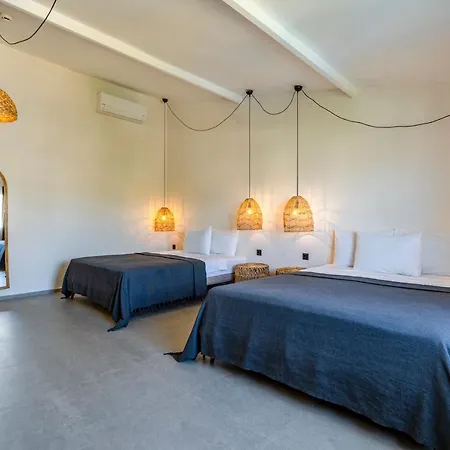 Artotel Hotel *
