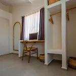 Artotel Hotel *