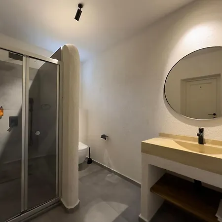 Artotel Hotel