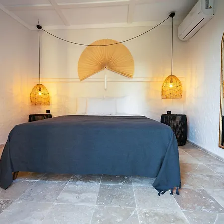 Artotel Hotel