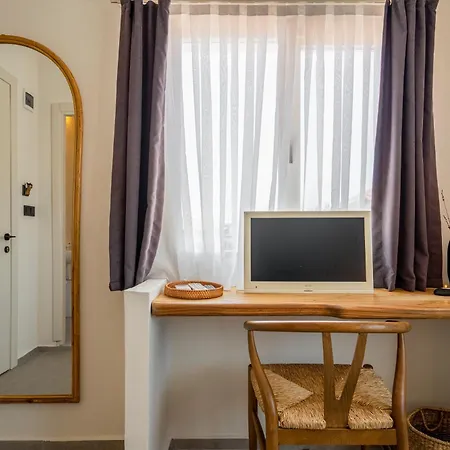 Artotel Отель *