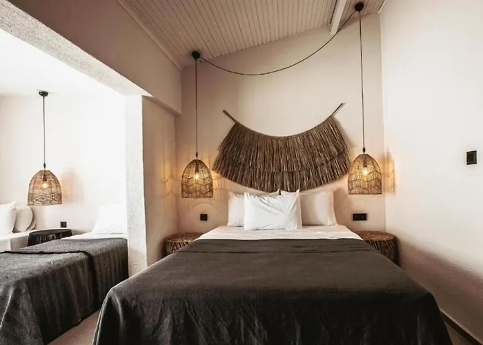 Artotel Hotel
